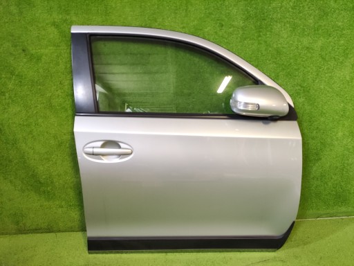 Toyota urban cruiser 08-14 двери права 1e7