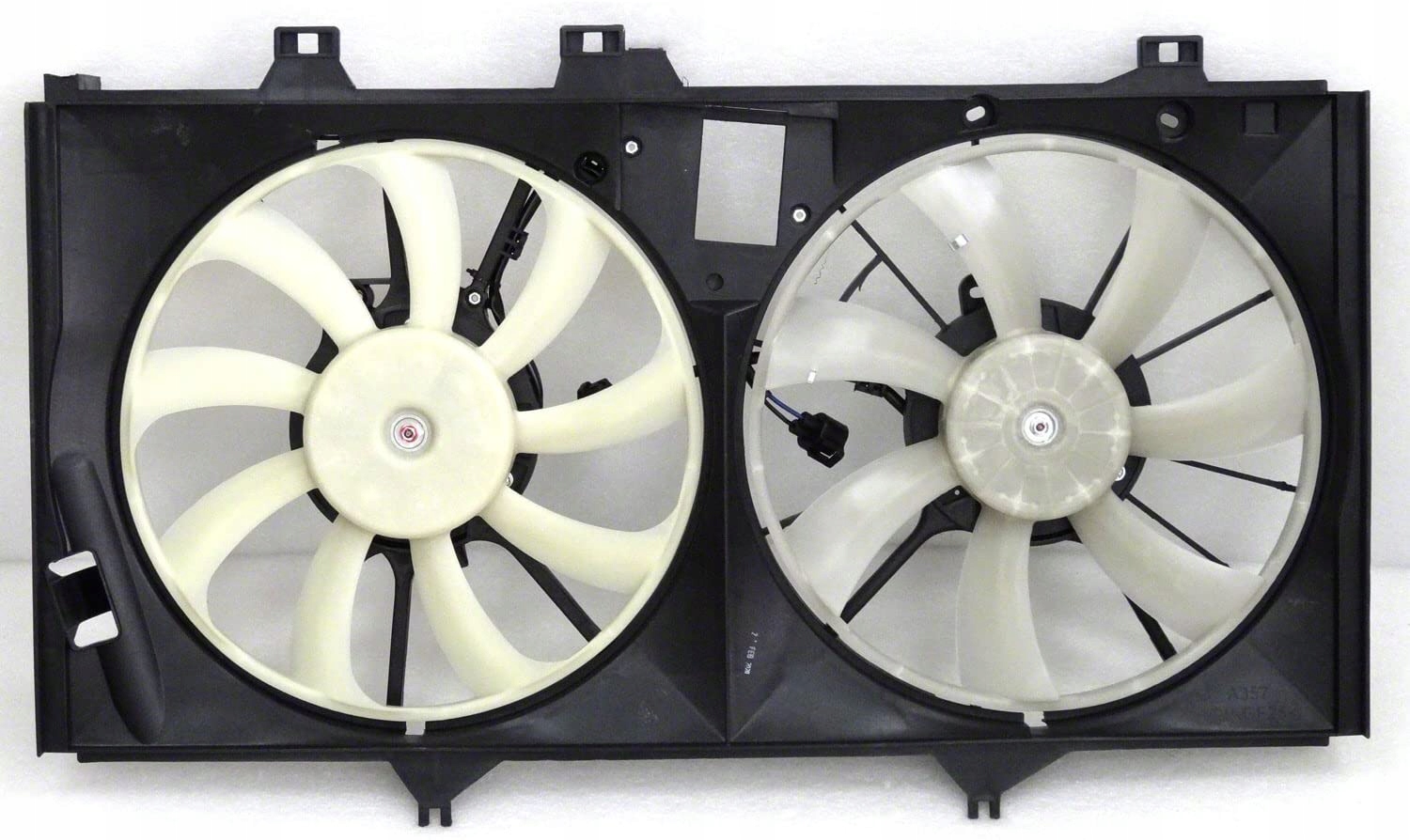 163630A150 16363-0A150 - TOYOTA VENZA 3.5 V6 2008 2009 09 10 14 вентилятор охолодження