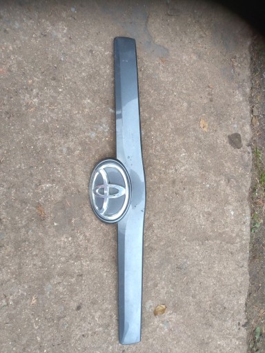 TOYOTA VERSO 09-12 БЛЕНДА, ПЛАНКА ЗАДНЕЙ КРЫШКИ 1G3