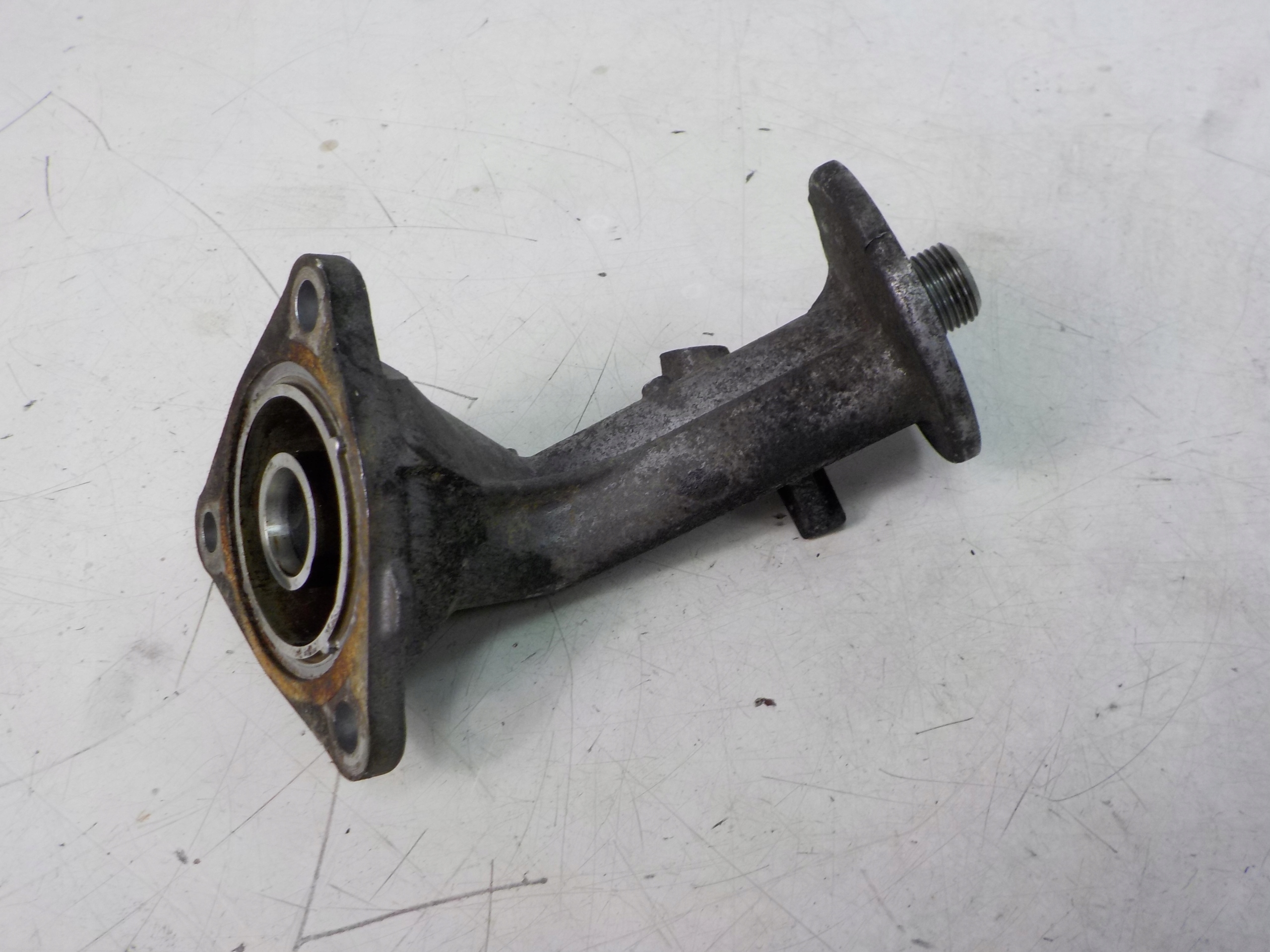 TOYOTA YARIS И ОСНОВАНИЕ МАСЛЯНОГО ФИЛЬТРА 1.3 2SZ