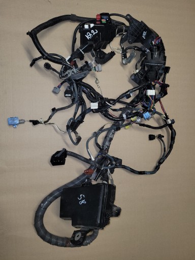 БЛОК ПРЕДОХРАНИТЕЛЕЙ TOYOTA YARIS III