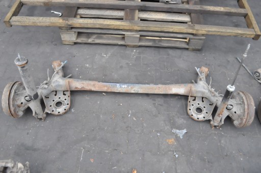 Toyota yaris iii подвеска заднего луча