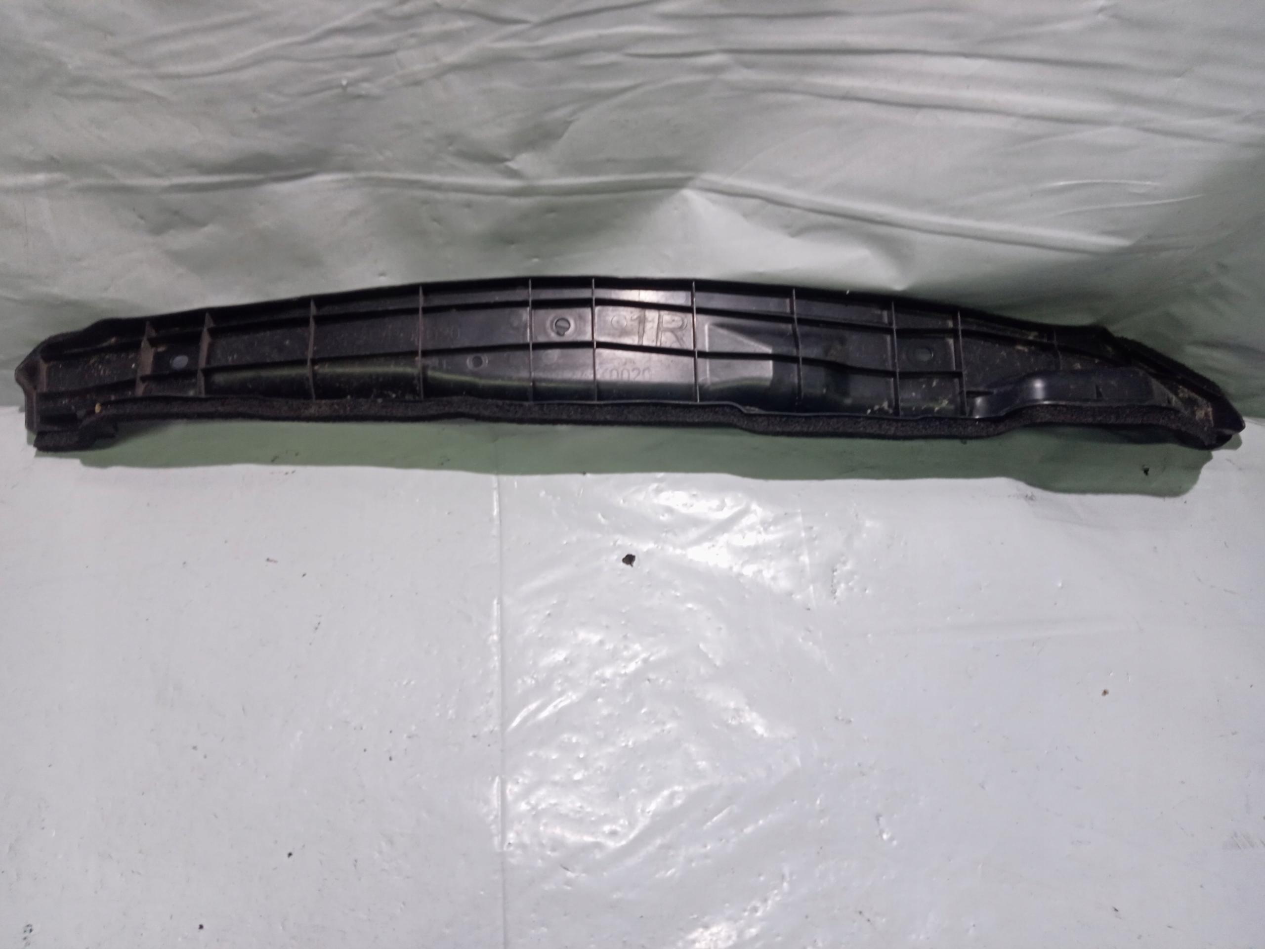 53827-k0020 - TOYOTA YARIS IV БРЫЗГОВИК ЗВУКОИЗОЛЯЦИЯ 20-