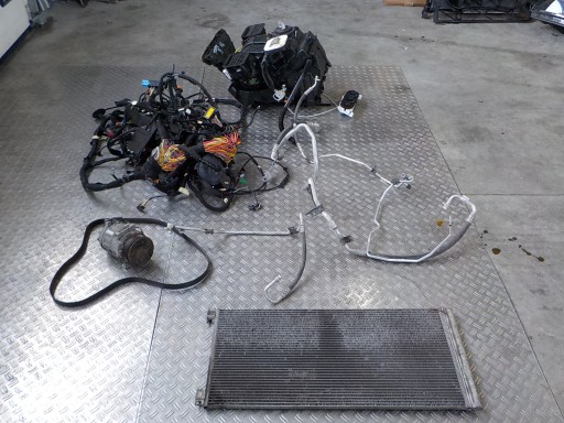 8200848916-B - TRAFIC III VIVARO B 1.6 КОНДИЦІОНЕР КОМПЛЕКТ