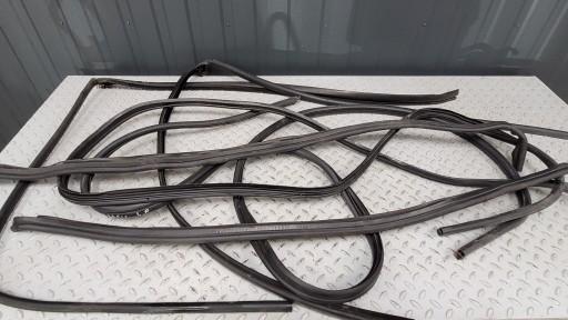 TRAFIC VIVARO ПРОКЛАДКА УЩІЛЬНЕННЯ ПРАВА ЛІВА ДВЕРІ