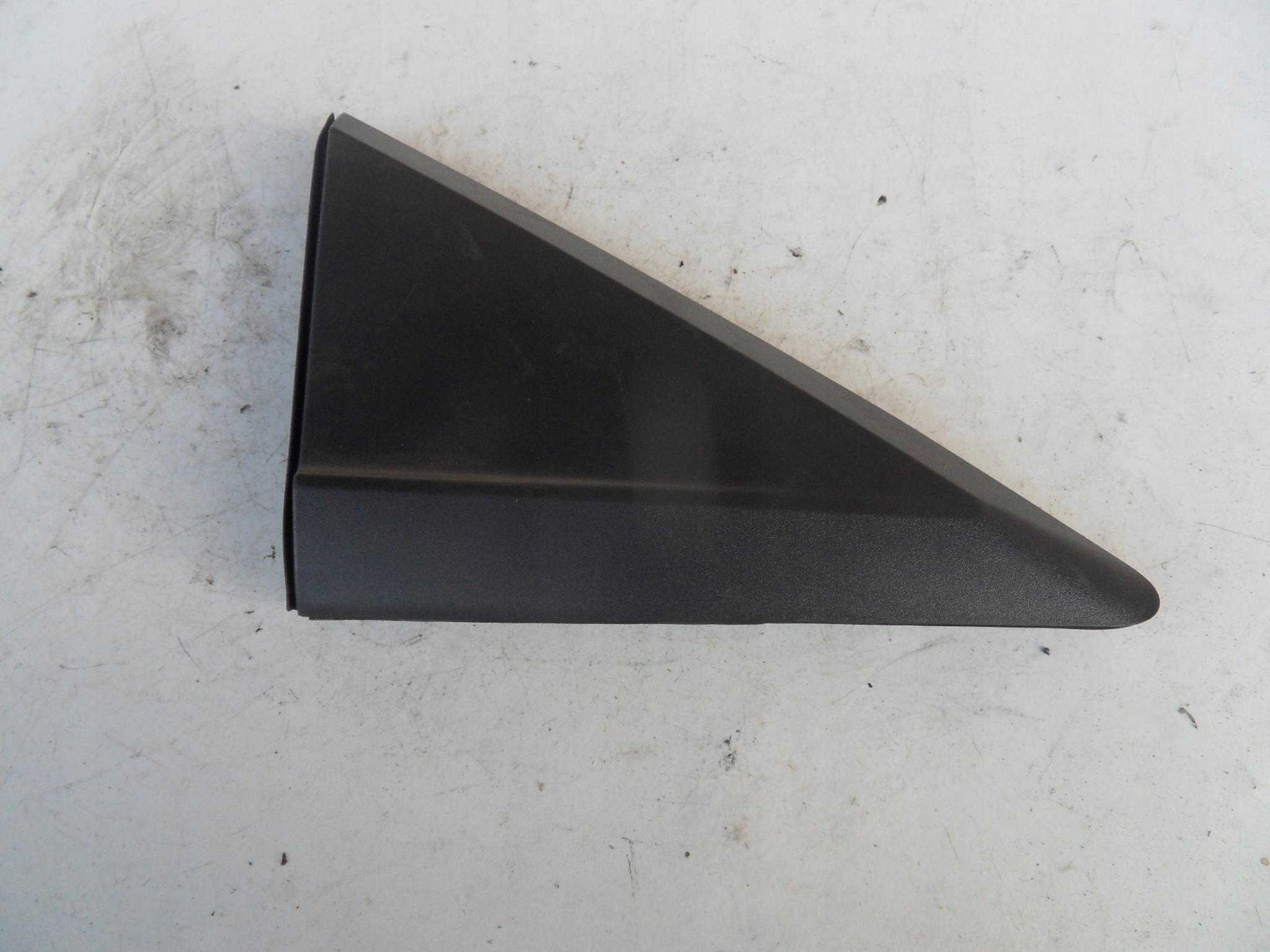 MK2 2012-2021 - TRANSIT CONNECT II 2012-ТРИКУТНИК ДЛЯ ПРАВОГО КРИЛА