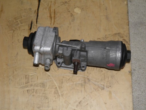 Транспортер T5 1.9 TDI AXC база масляного фильтра