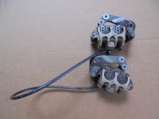 123455608 - TRIUMPH TIGER 800 XC 800xc насос зажим шнур