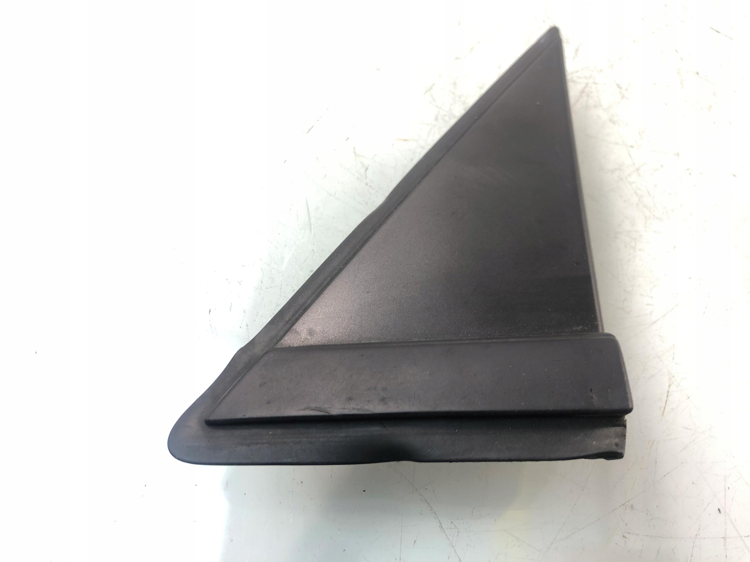 ТРЕУГОЛЬНИК КРЫЛА ЛЕВАЯ ЗАГЛУШКА CITROEN DS3