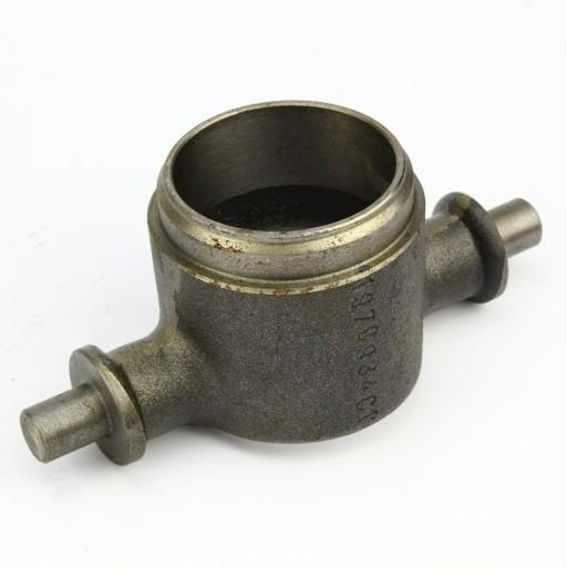 КОРПУС ВТУЛКИ ВИЖИМНОГО ПІДШИПНИКА 685 785 1970934C2