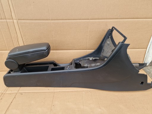 Центральний тунель під підлокітник AUDI A4 B6 B7 2 DIN чорний SOUL 8e0863241d