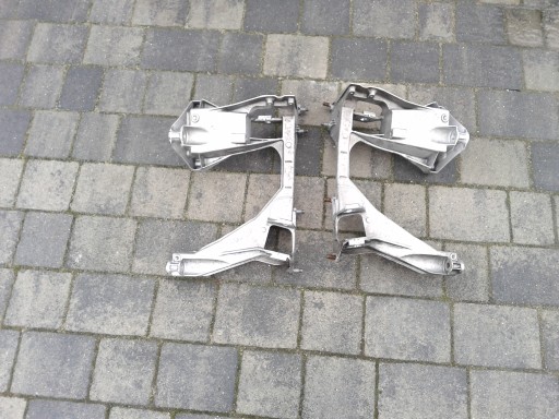 Кронштейн задній лівий cayman boxster 981 981331151