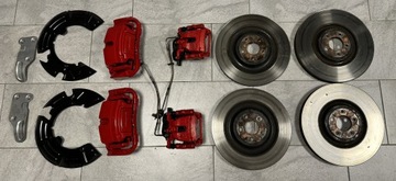 Передние тормозные суппорты Jaguar F-Type, диски