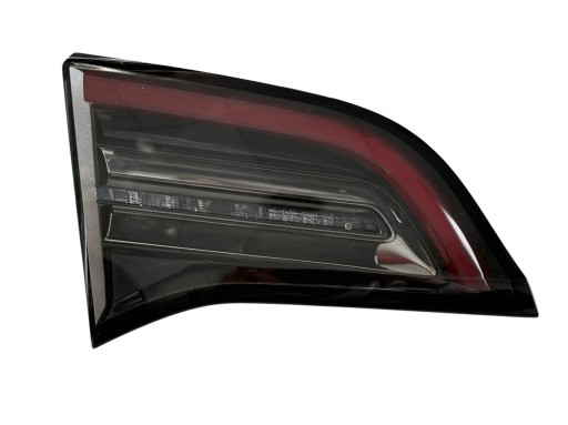 Tesla 3 Задня ліва внутрішня лампа з клаптям 1077401-00-F EUR