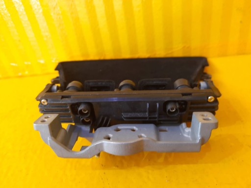 Tesla Model 3 CAMERA LANE ASSISTANT 1143746-00-D