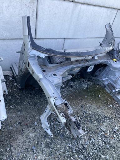 Tiguan II 5Передняя часть, правая и левая