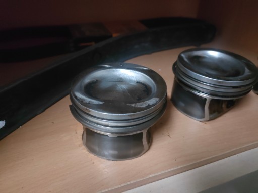 Поршень VW Seat Skoda 1.4 Tsi CAV