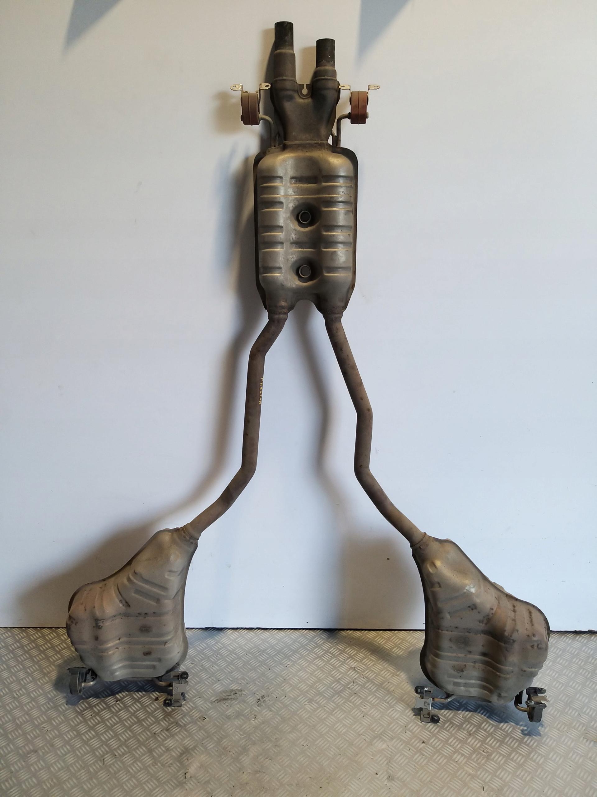 Глушитель конец средний выхлоп Фаэтон 3. 2v6 02-07