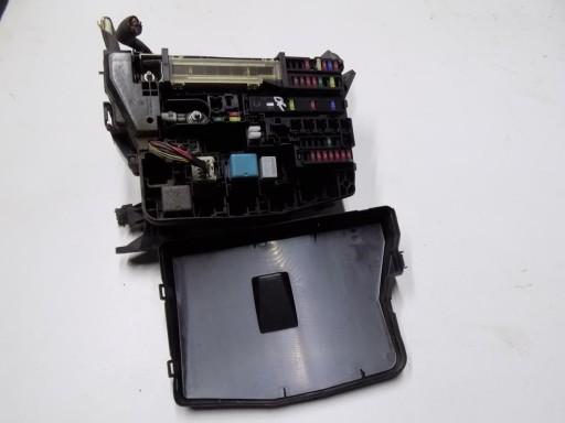 Toyota auris і блок запобіжників 82662-02190