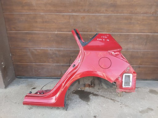 Toyota auris ii ліве заднє крило hb задня чверть ліва хетчбек