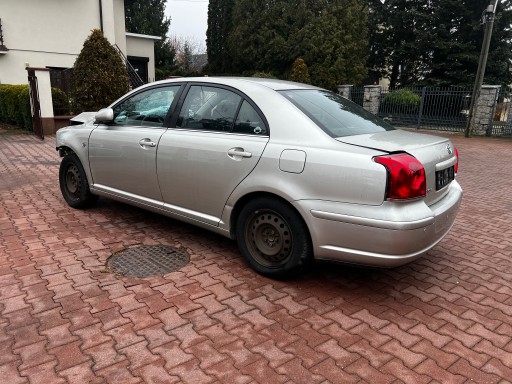 Toyota avensis 2.0vvti t25 задня підвіска задня саня