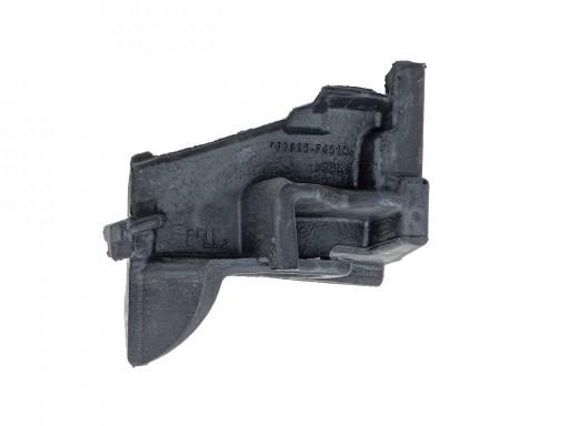 A53826-F4010 - Toyota C-HR chr крыло кронштейн левый передний 19-22