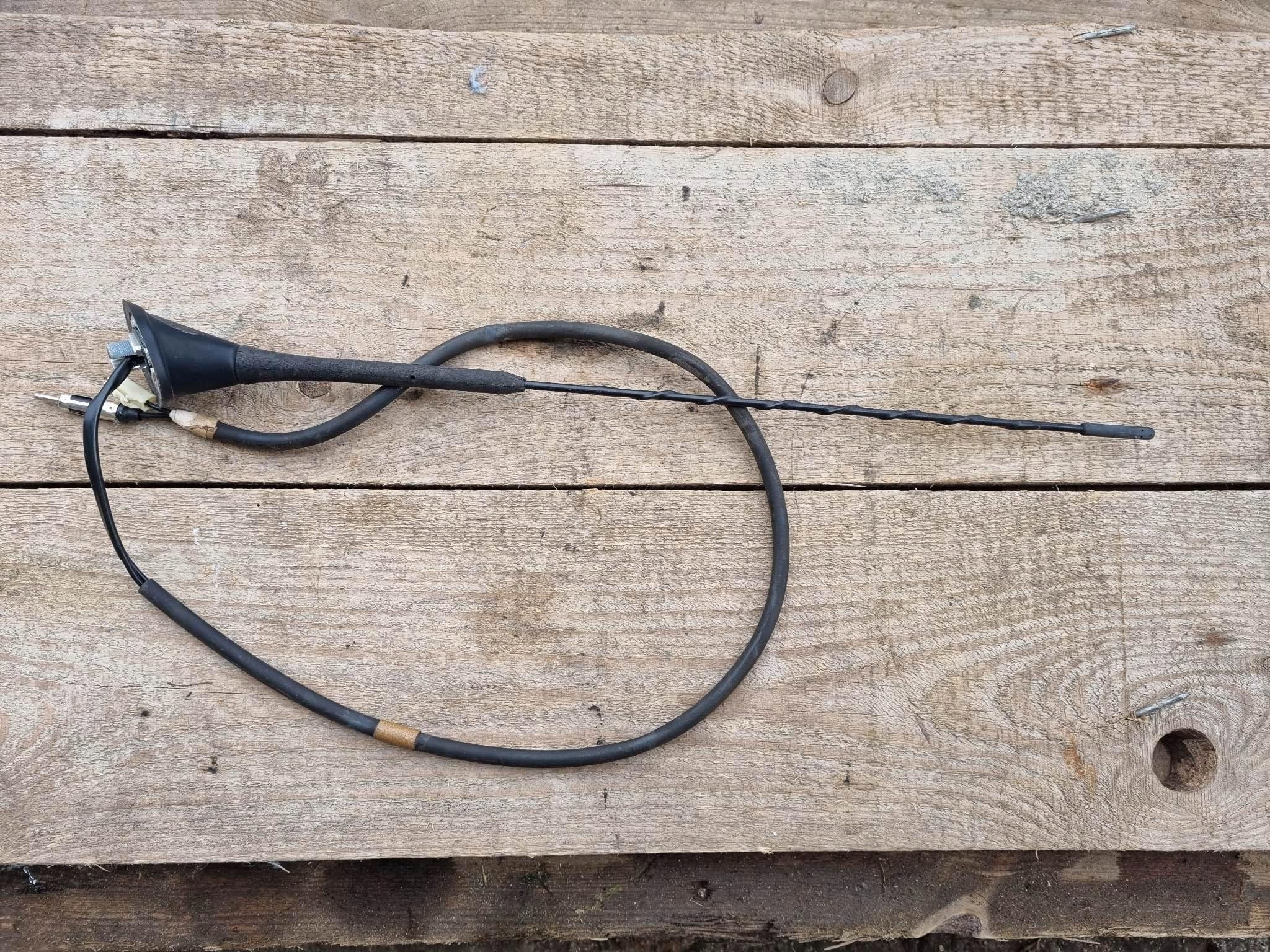 Toyota Corolla verso антенна 05R