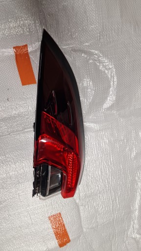 81560-02D11 - Toyota E21 Corolla задня лампа задня лампа