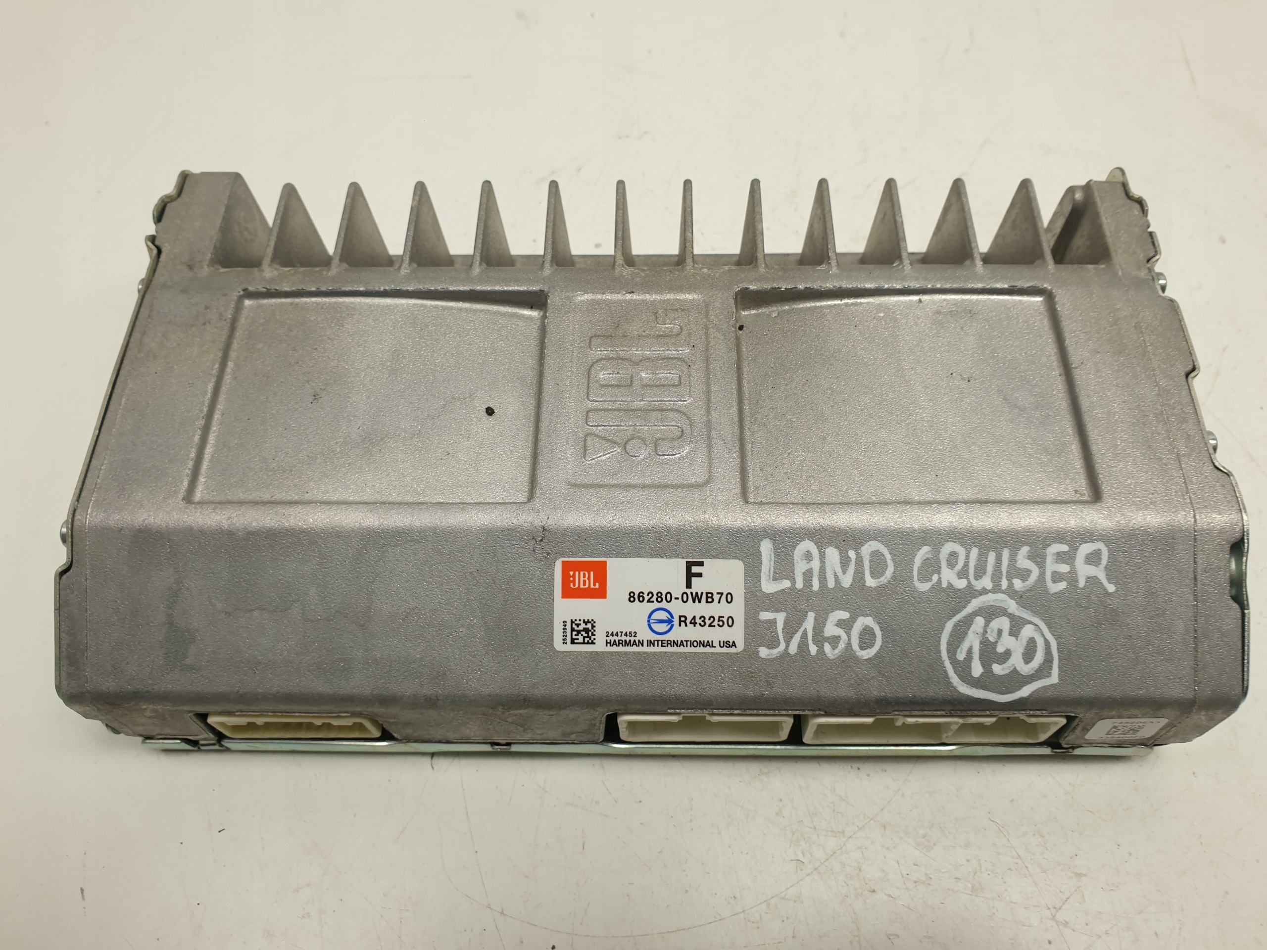 86280-0WB70 - Toyota Land Cruiser J150 150 усилитель JBL