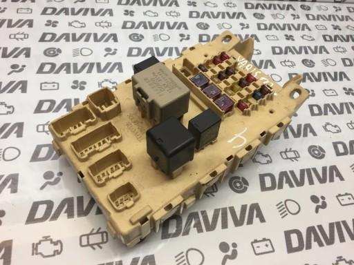 81980-50030 - Toyota rav4 рама / модуль запобіжників 2.0 d 4wd дизель 85kw (116 к.с.) 2000 р.в.