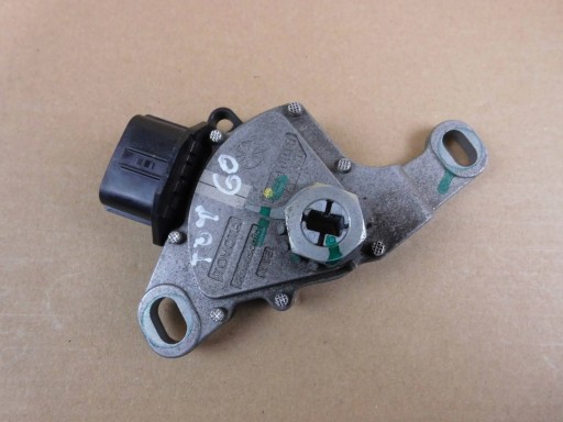 89451-10010 - Toyota RAV4 V 2018+ 2.5 HYBRID Датчик положення КПП 8945110010