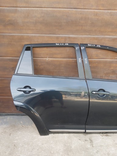 Toyota rav4 iii двері правий задній задній підйомник 1h2