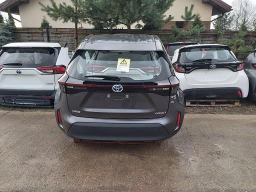 Toyota Yaris Cross Задний люк, задний ремень, крыло, бампер, зад, четверть