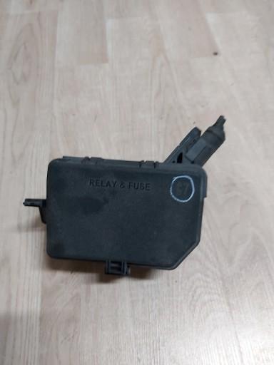 Коробка запобіжників toyota yaris iii 1.33