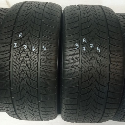 Tristar Snowpower UHP 255/35R20 97 V