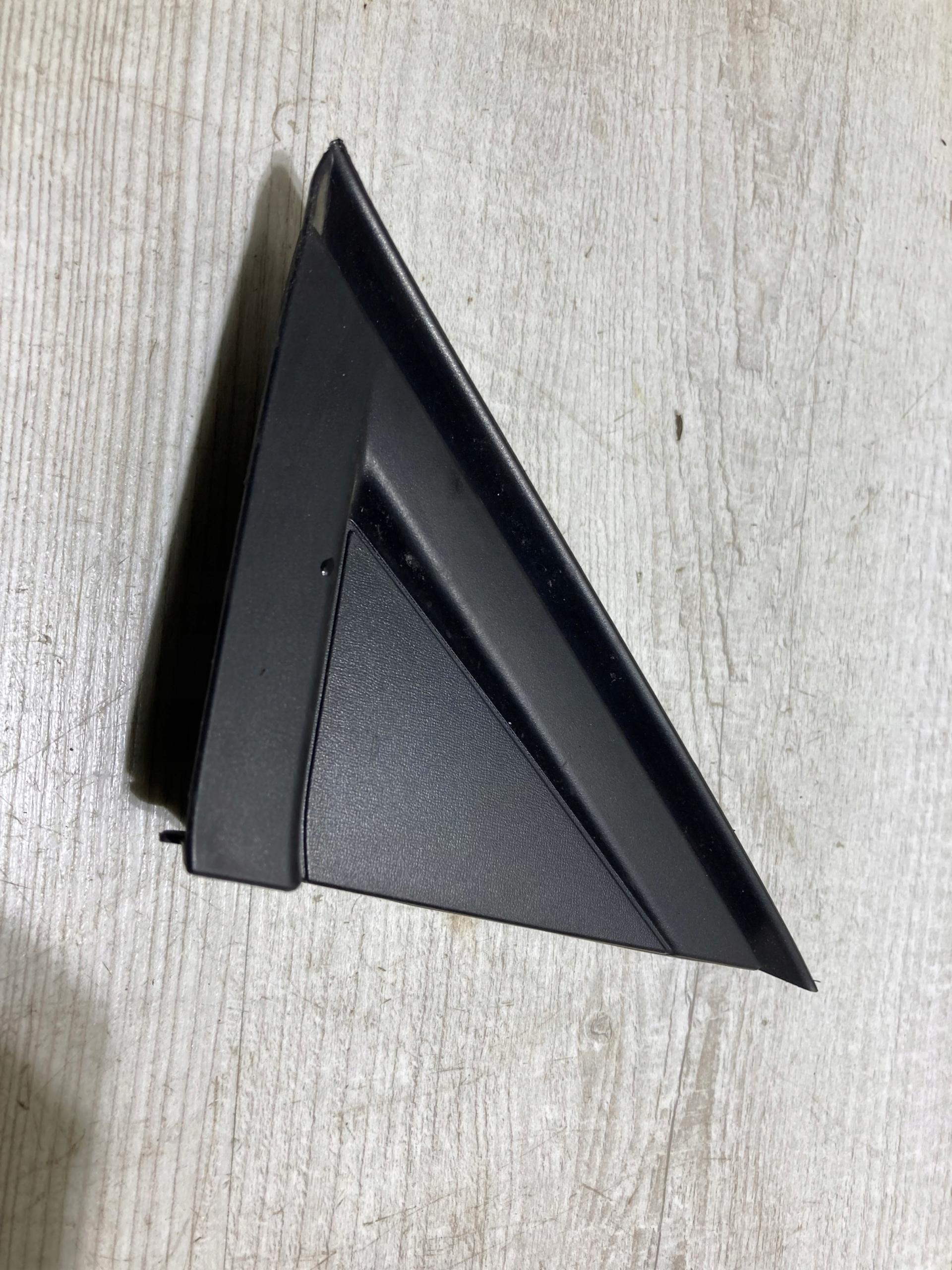 Трикутник крило ліве 638758507r Renault Clio V 21R