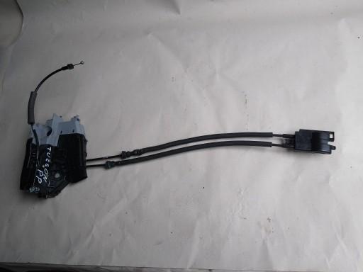 81320-D7500 - Tucson II FL Lift дверний замок передній правий