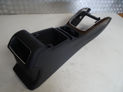 Центральний тунель Audi Q5 8r0864981