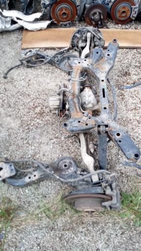 Задняя подвеска renault kadjar 1.6dci 4x4