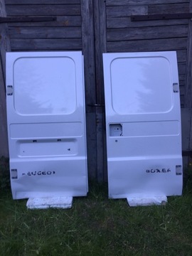 Задняя дверь Peugeot Boxer