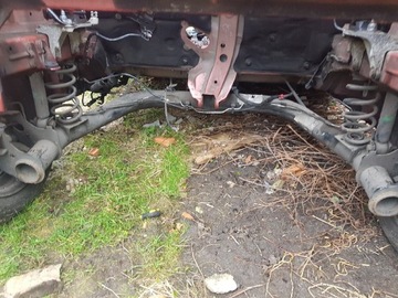 Задня вісь Renault Twingo 3 завершена