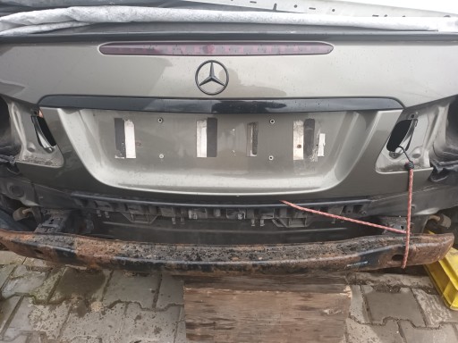 Підкрилок задньої ванни Mercedes W207 E Coupe