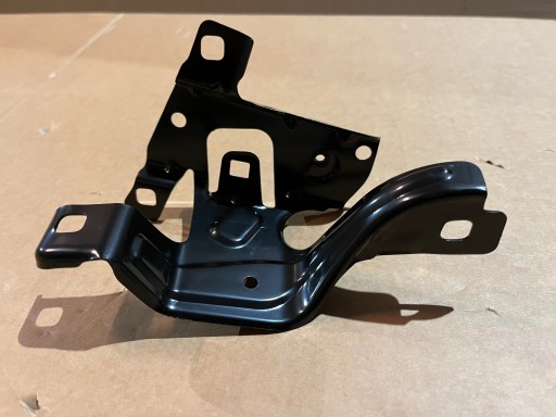 Кронштейн крыла п п п п BMW G11/G12 41357475310