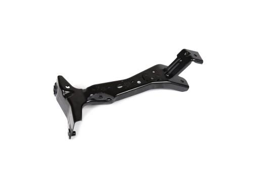 8V0821135A - Кронштейн крепление крыла передний левый AUDI A3 8V