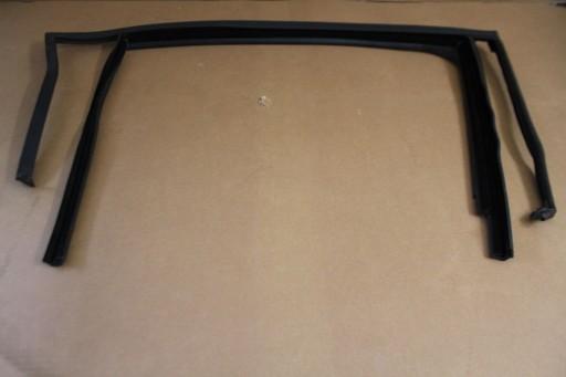 НАПРЯМНА ДЛЯ СКЛА ДВЕРЕЙ VW ATLAS 3CN839440