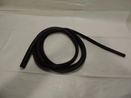 УПЛОТНЕНИЕ ЛЮКА ПАНОРАМЫ OPEL INSIGNIA A COMBI 13315070