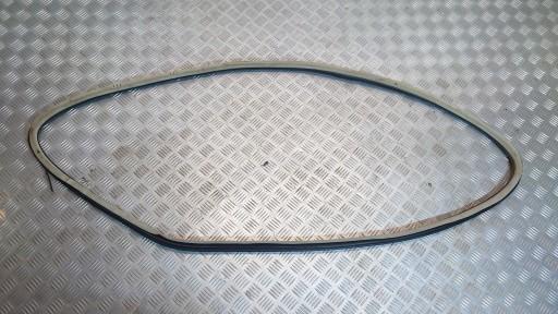 Уплотнитель двери CITROEN C5 III X7 передний левый