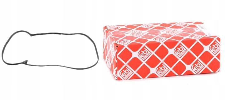 08875 - Уплотнитель двери DB седан W124 200 124.020 1984.12-