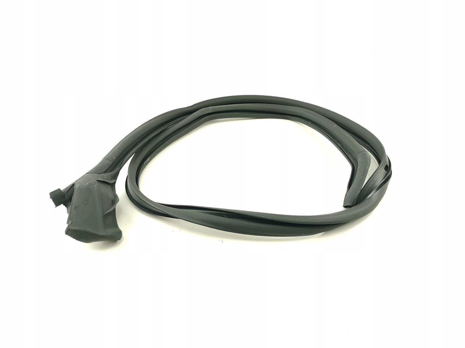 60651262 - УПЛОТНЕНИЕ ДВЕРИ ЛЕВОЕ ALFA ROMEO 156 1997-2005