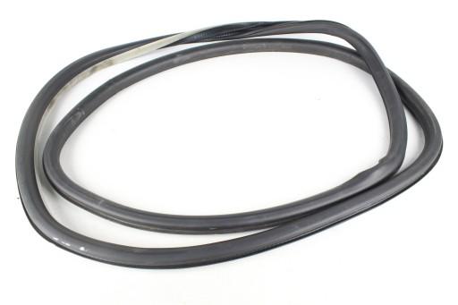 8P3837721J - Ущільнювач двері лівий передній лівий AUDI A3 8P 3D